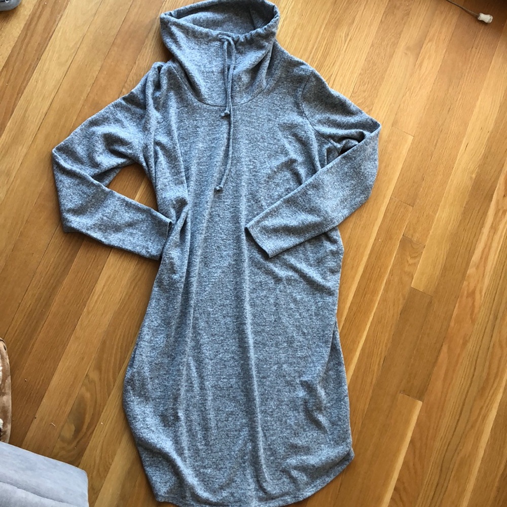 Isabel Maternity grey midi dress. Size M